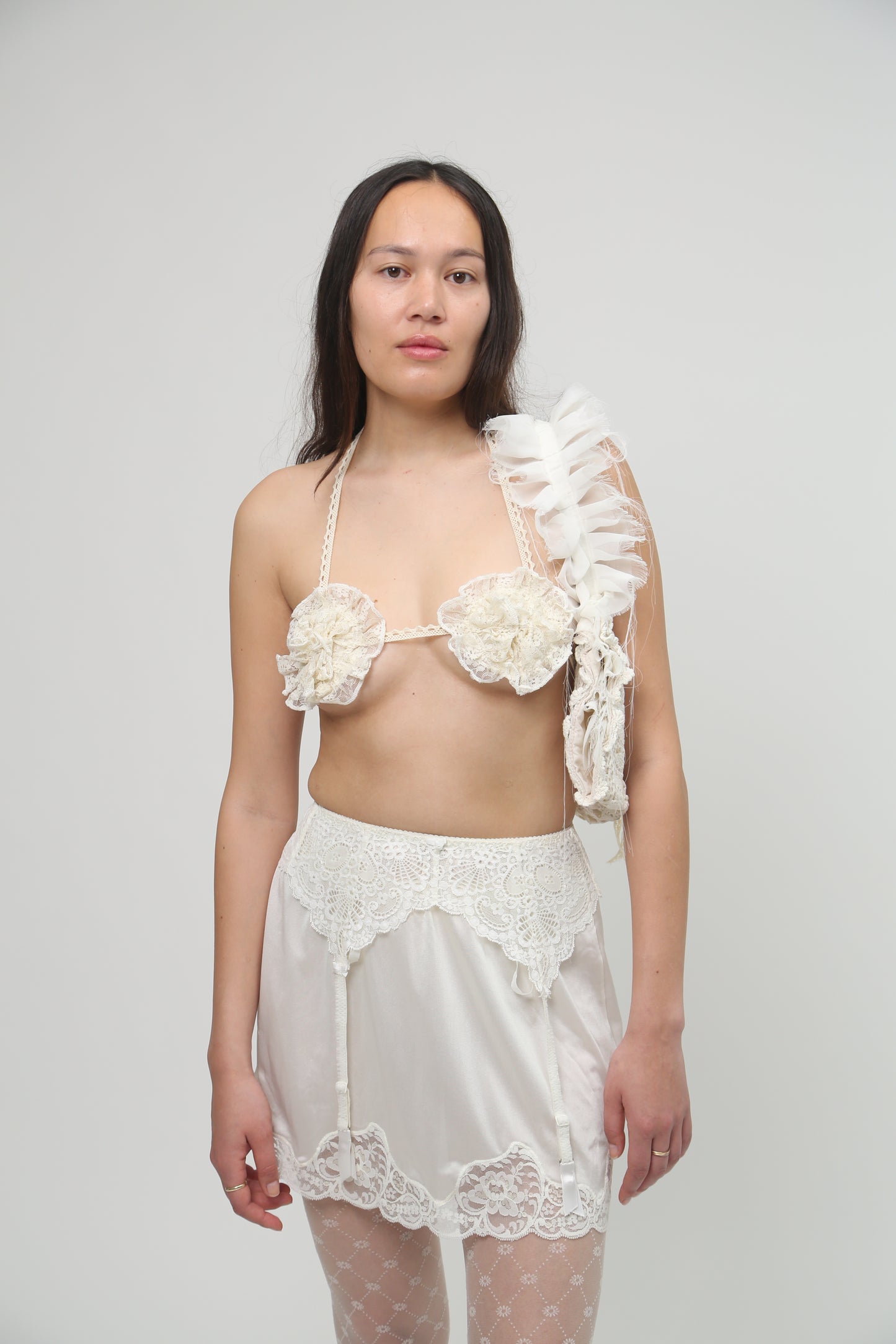 Lace white skirt