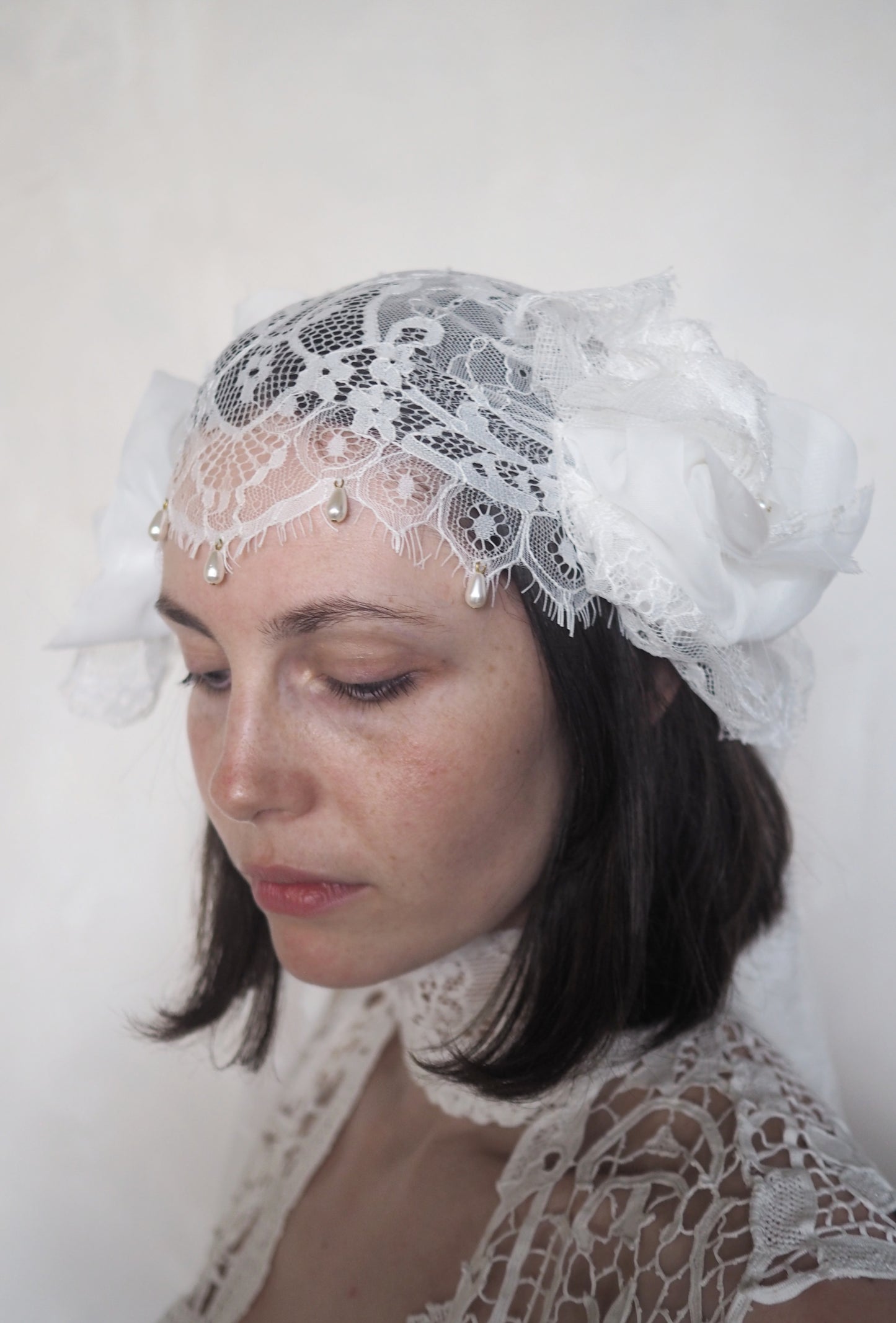Lace Headpiece with Pearls