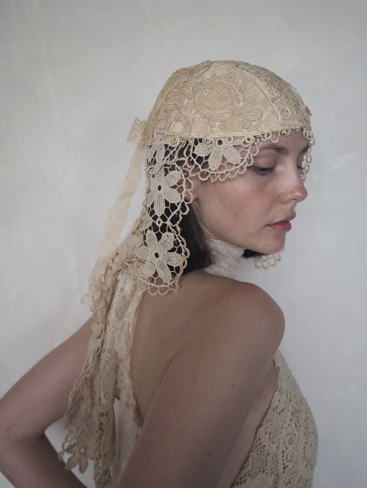 1920s Lace Headpiece