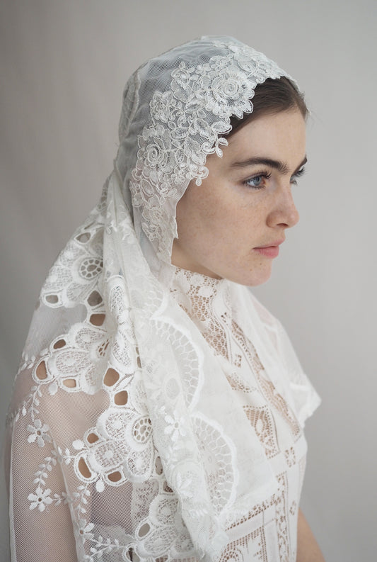 Flower lace veil