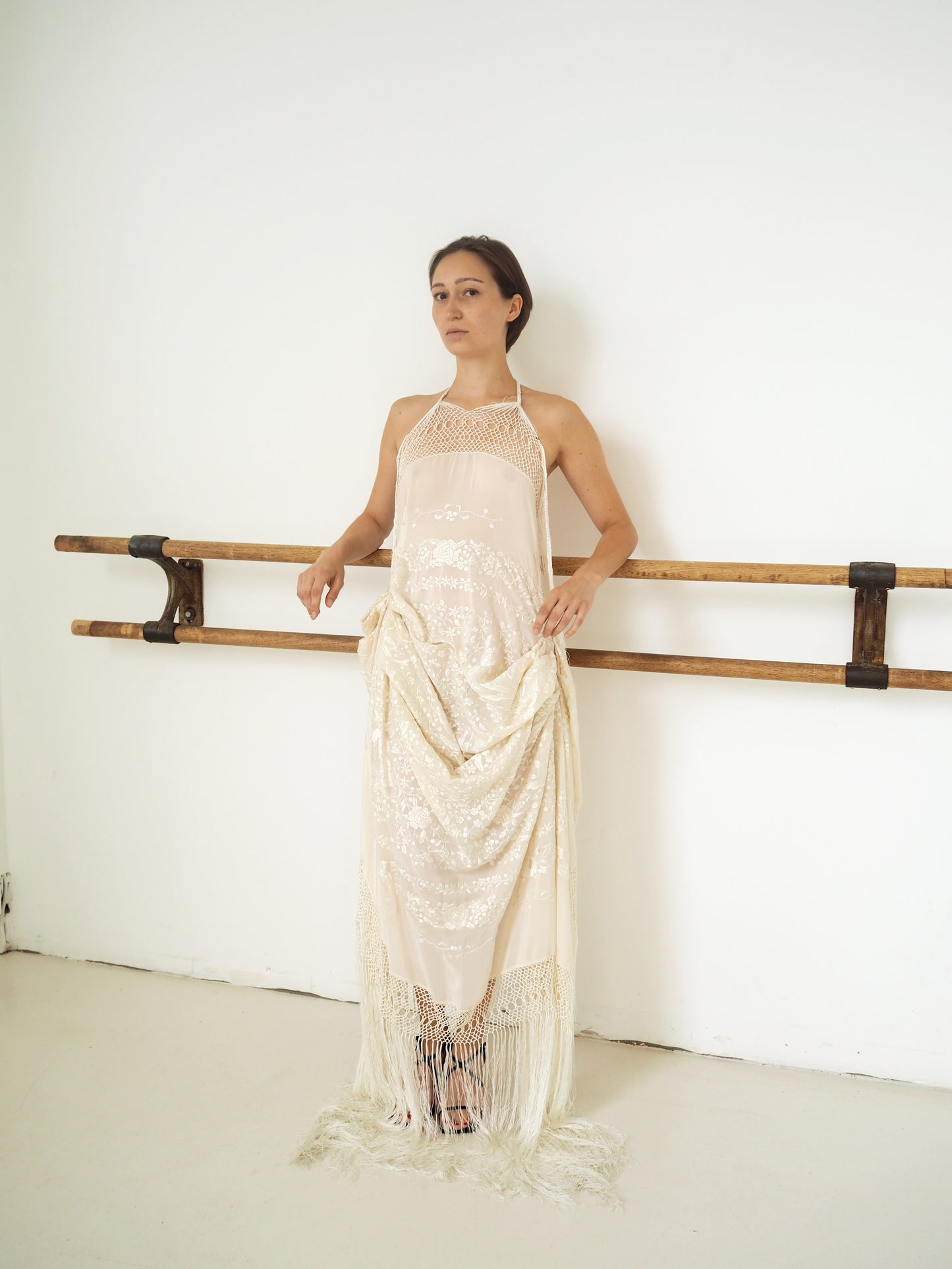 SILK DRESS — VINTAGE MANTÓN DE MANILA
