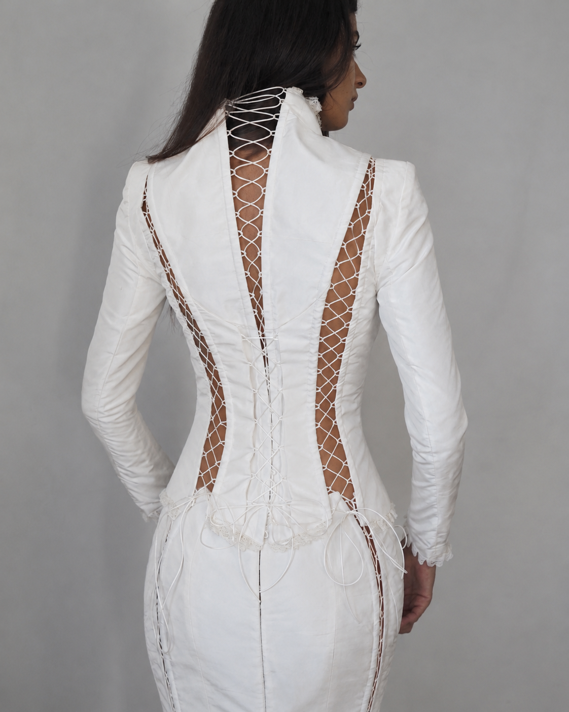 Full set corseted Silk in White