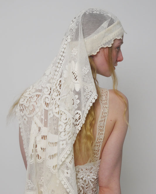 LACE LONG HEADPIECE