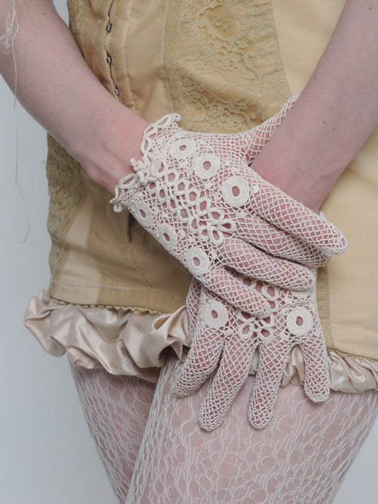 CROCHET GLOVES