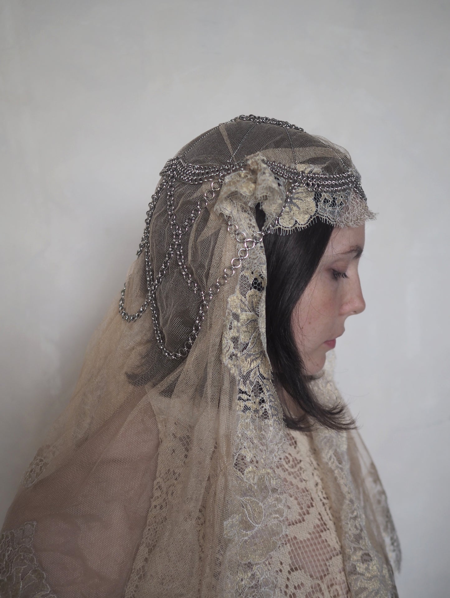 Lace Veil Headpiece with metal structure