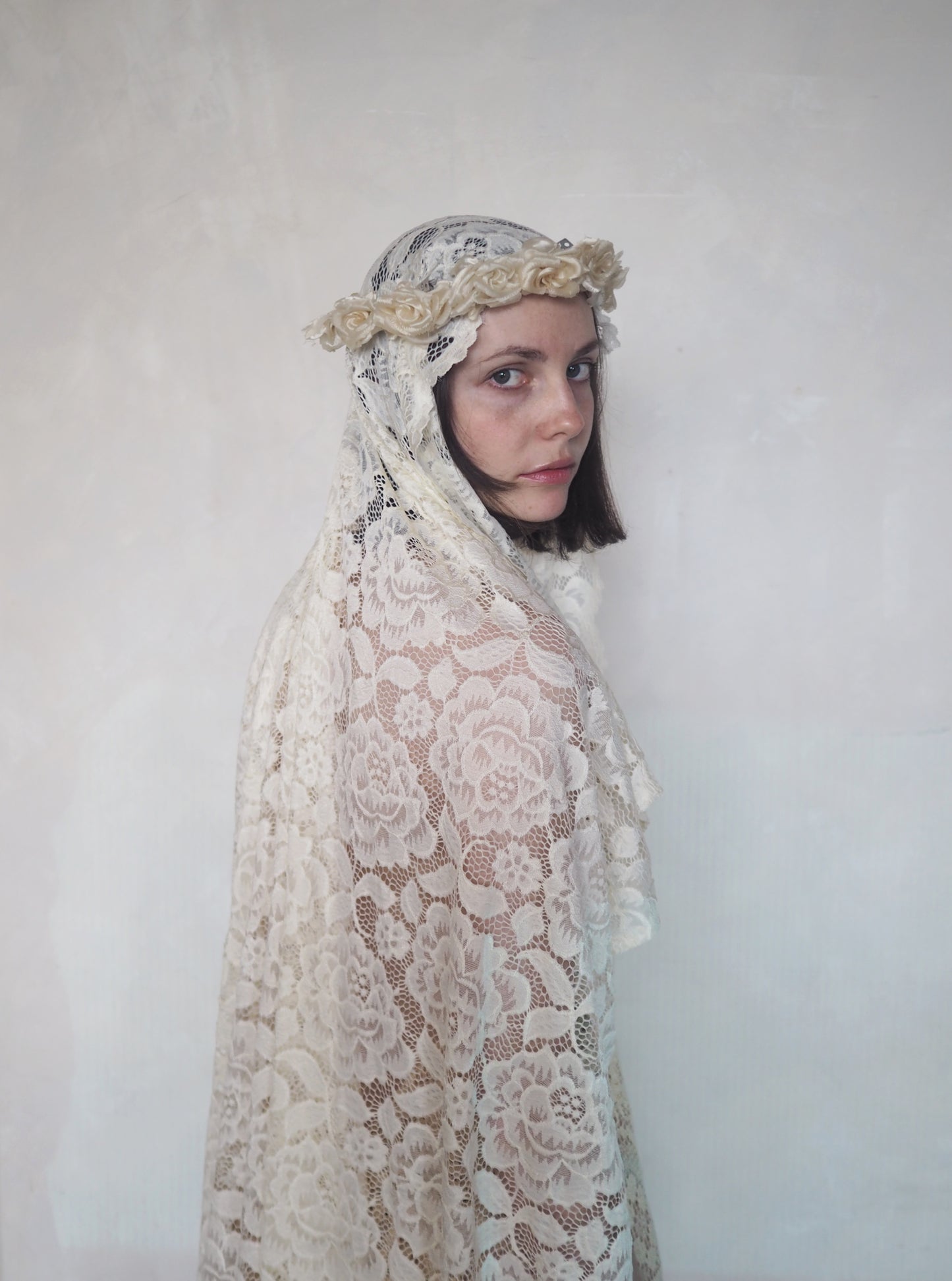 19th-Century Floral Crown Lace Veil