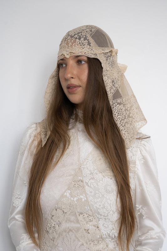 19th century headpiece