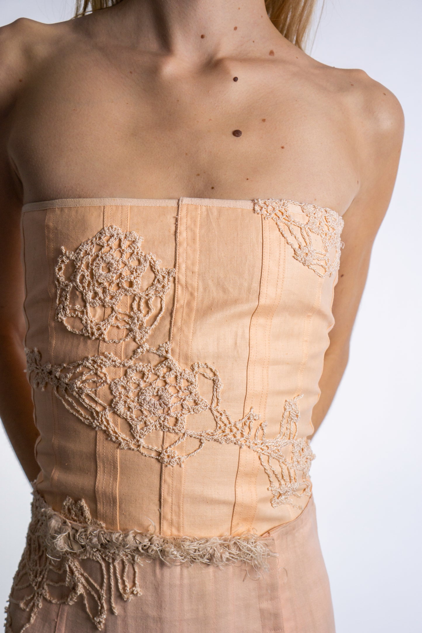 CORSET EMBROIDERY TOP